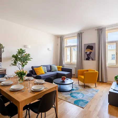 Spacious Apartments Near The River Prague Exterior photo